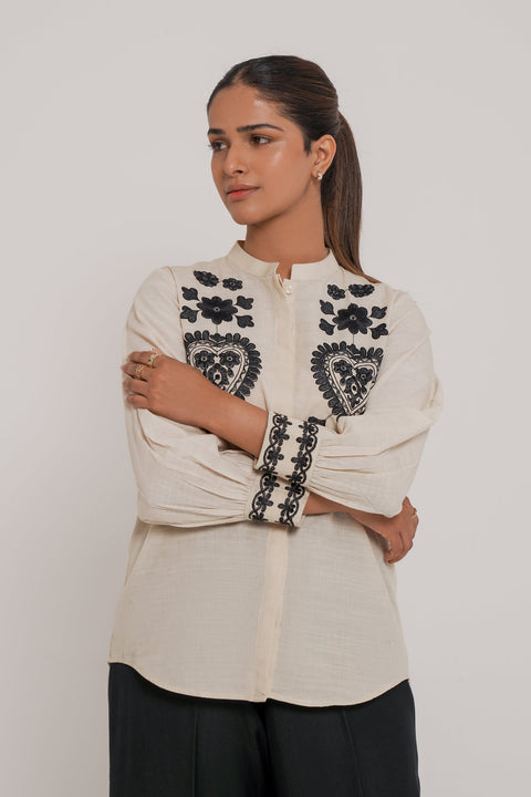 Queen of Hearts (1 PC) Beyond East Official